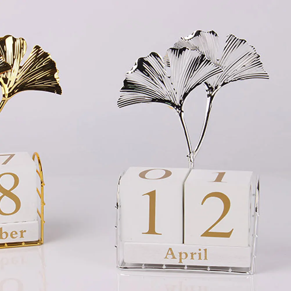 

Block Desk Calendar Manual Change Perpetual Desktop Calendar Compact Size Rustic Office Decor for Teacher Home Office Table