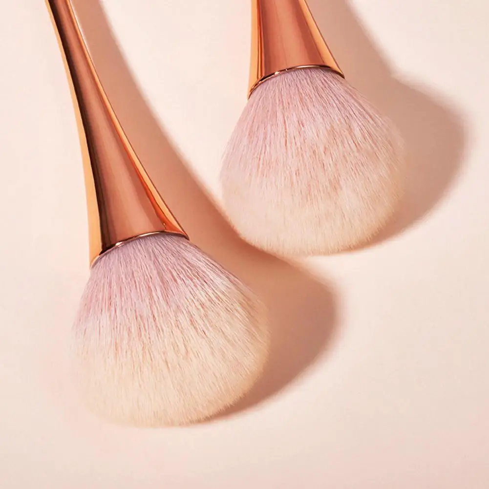 Kuas Rias แปรงปัดแก้มแบบนุ่มสเปรย์เดี่ยวขนาดใหญ่แปรงคอนซีลเลอร์และเครื่องมือความงาม