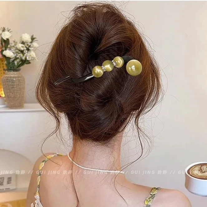 

Vintage Solid Hollow Oval Simple Twist Hair Clips For Women Temperament Hair Ornament Headband Hairpin Fashion Hair Accessories