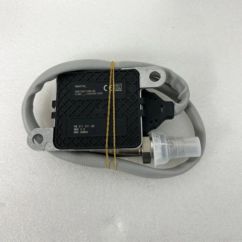 

Датчик оксида азота (NOx) 9821121180 для Citroen C3 C4 C5 DS3 DS4 DS5 Berlingo Peugeot Expert HDI A2C12511100 SNS0735