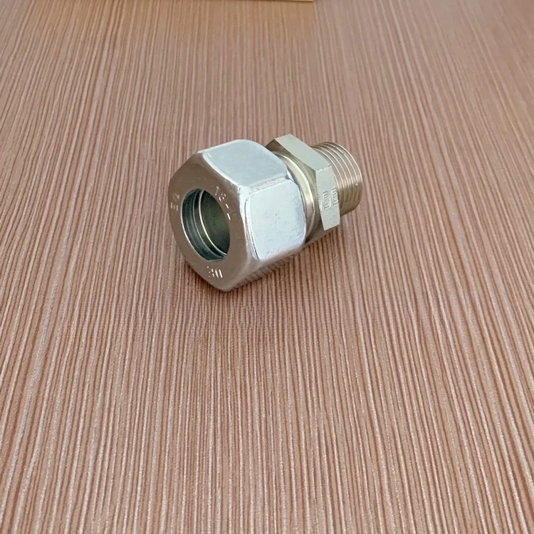 

Прямой сквозной разъем для карты GE18LR1/2KEGCF