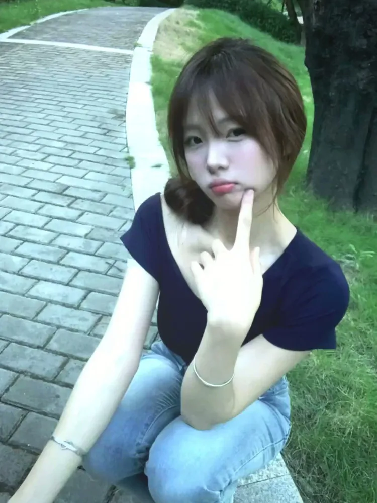 

Off Shoulder T-Shirt Hip Hop Womens Blue Simple Solid Color Regular Version Basic Plain Female Tee Pure Cool Light Fresh Soft GF