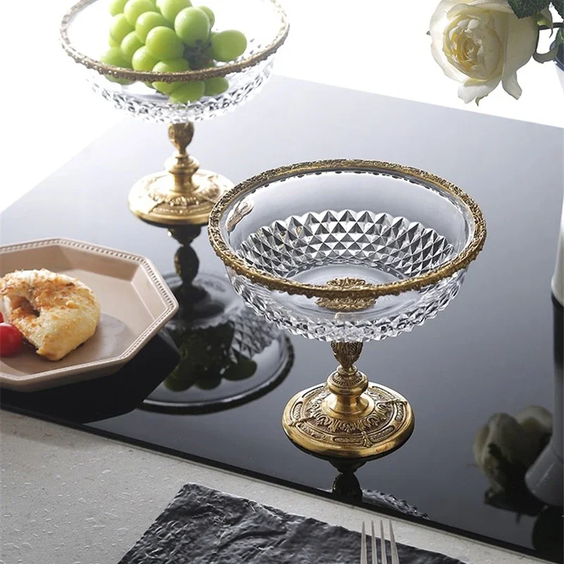 Crystal High Foot Storage Tray Brass Base Livingroom Ornaments Fruit Plate Elegant Luxury Home Coffeetable Dinnertable Storager