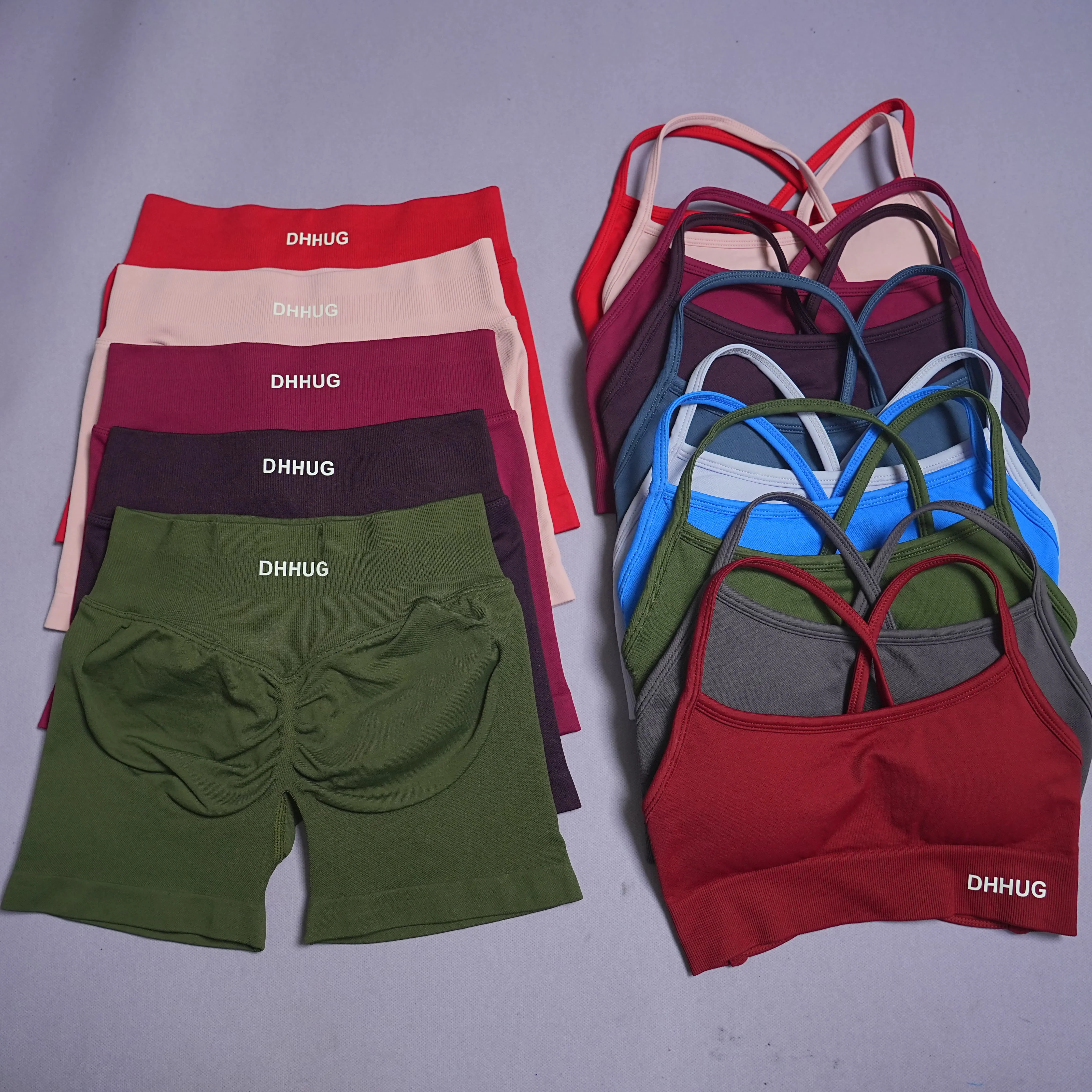 Leggings de Yoga DHHUG de Cintura Alta con Efecto Levanta Glúteos, Camisetas Deportivas, Tops y Conjuntos Deportivos a Juego con Logotipo para Mujer