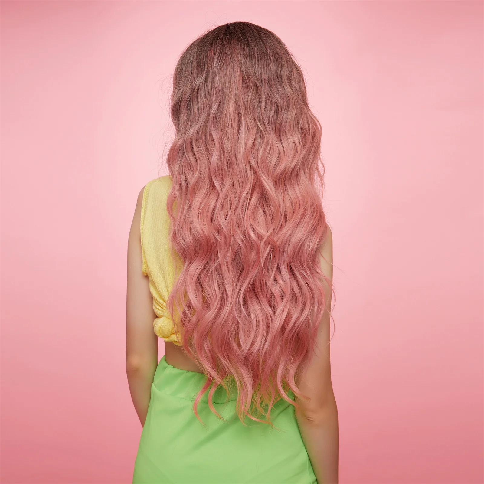 Onenonly rosa perucas de onda longa com franja peruca cosplay para mulheres perucas sintéticas alta qualidade festa natural resistente ao calor do cabelo