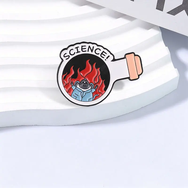 Science Lab Rat Flask Explosion Enamel Pin Chemistry Lab Accident Erlenmeyer Flask Flames Rat Brooch Bag Lapel Badge Funny Gifts