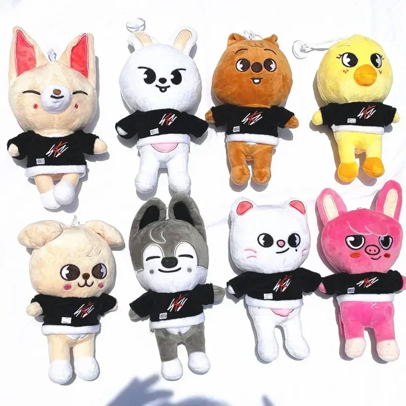 Kpop Skzoo Pluche Pop met Kleding Kawaii Cartoon Dier Knuffels Bang Chan LeeKnow ChangBin HyunJin Felix Kerstcadeaus