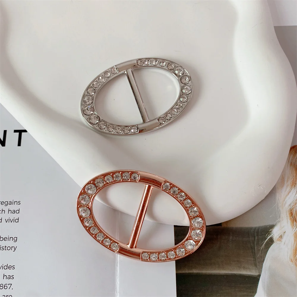 

CZ Clothes Corner Knot Button For Women Shirt Hem T-shirt Scarf Buckle Zircon Clothing Decoration Accessories A Gift