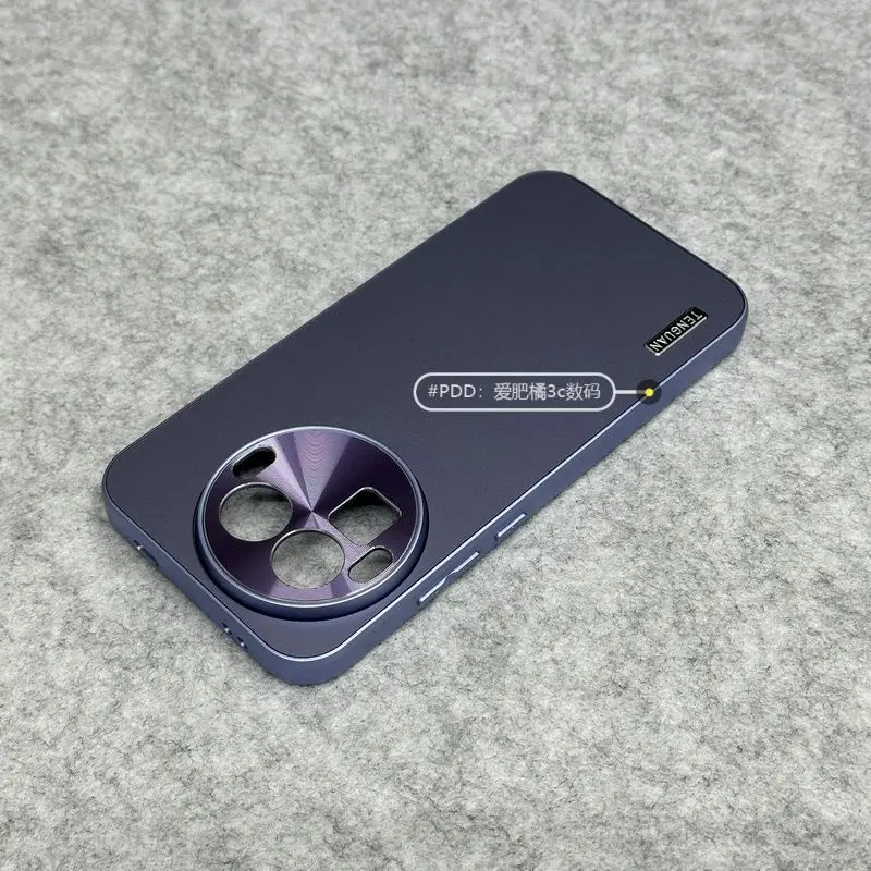 

For Realme GT8 PRO Case Features A Luxurious Electroplated Frame and A for Realme GT8 Anti-drop and Anti-collision Bumper