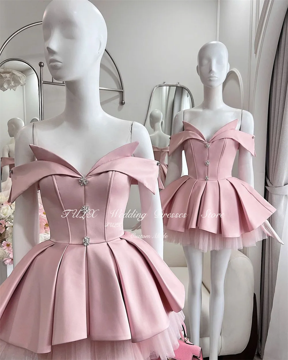 TULX Abito da ballo corto rosa corto con scollo a V sexy Mini una linea sopra il ginocchio con spalle scoperte Abiti da festa adorabili Abiti da ritorno a casa personalizzati