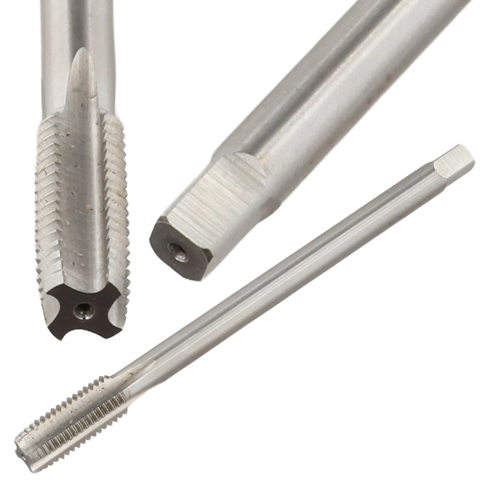 

HSS 6542 Удлиненный инструмент для нарезания резьбы, шаг резьбы 1,5, длина 130 мм, инструмент для нарезания резьбы, 4 канавки для стружки, инструмент для нарезания резьбы с прямой канавкой