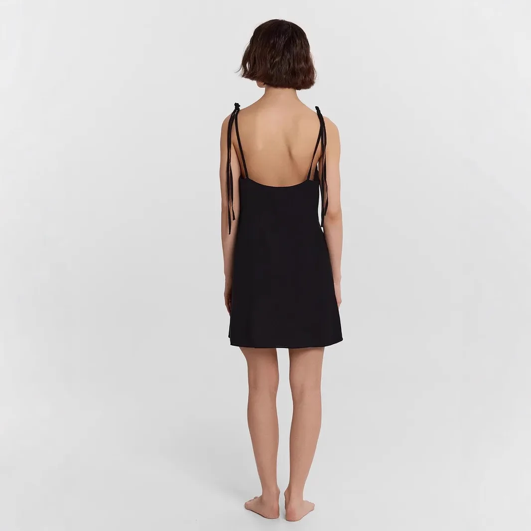 2026 zomer nieuwe dames satijn zijde cami-jurk slim fit v-hals minimalistische elegante midi-lengte feestcocktailjurk