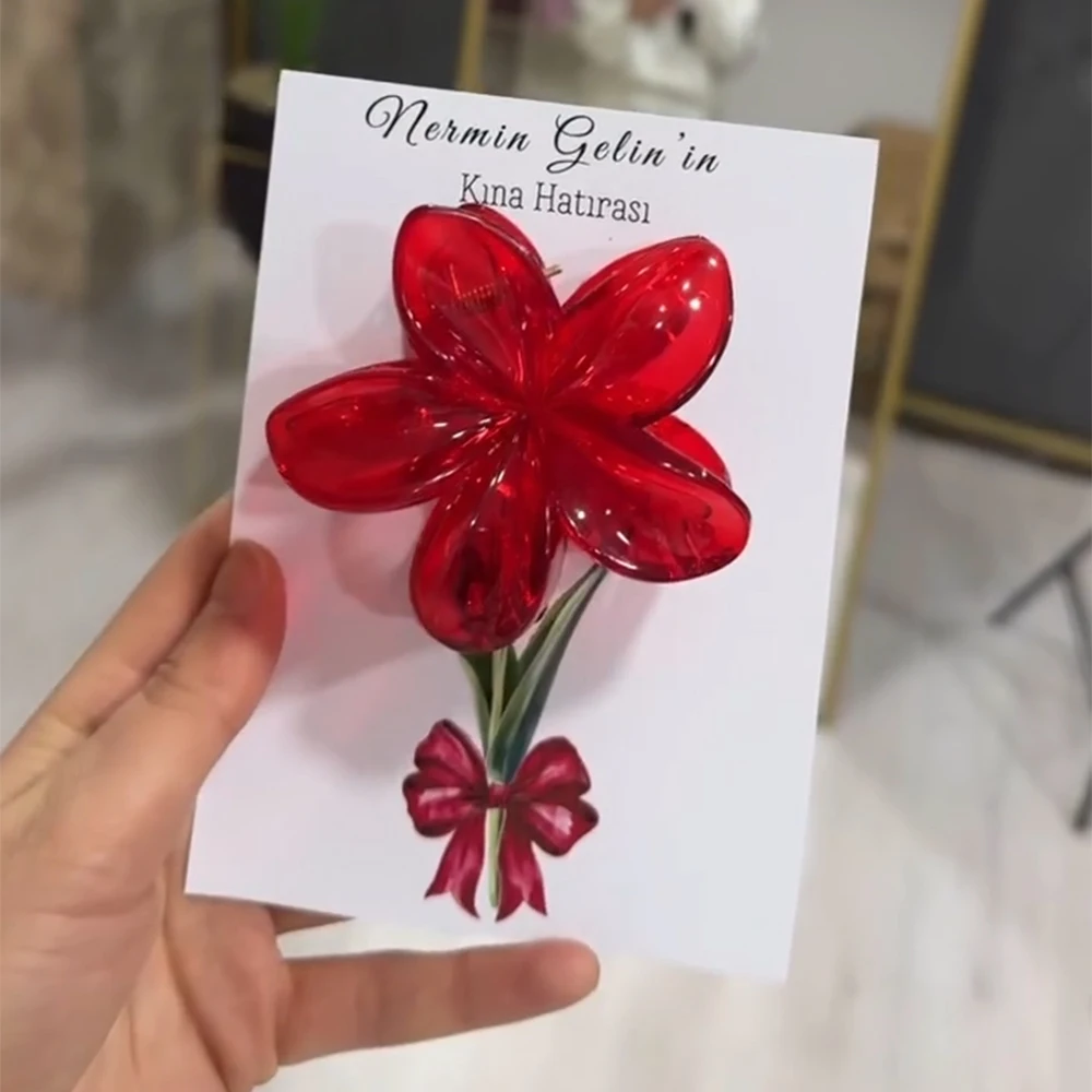 Pinza para el pelo con flor roja, regalo de tarjeta de fiesta personalizada, detalle de despedida de soltera, recuerdo para invitados de boda, pinza para el cabello