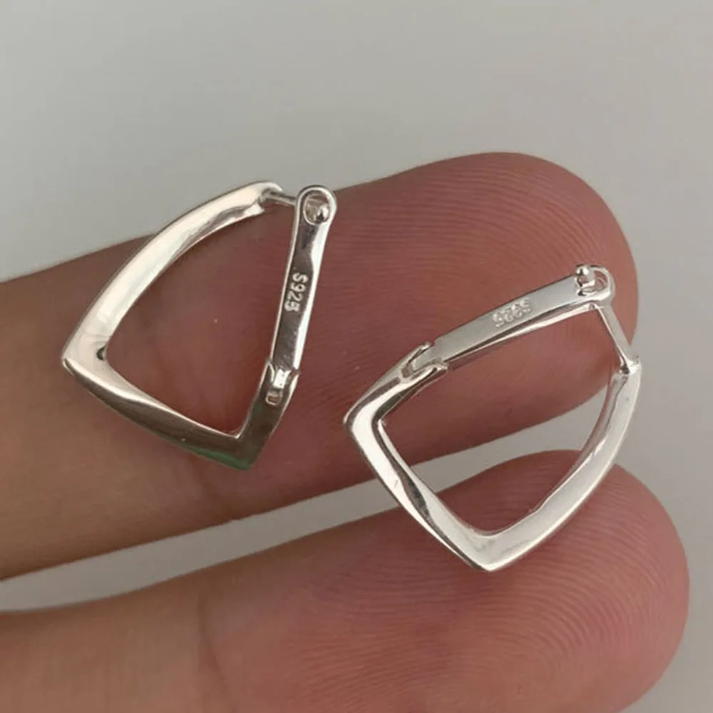 

Серьги из стерлингового серебра 925 пробы для женщин, модные простые геометрические серьги, ювелирные изделия, предотвращающие аллергию, вечерние рождественские аксессуары