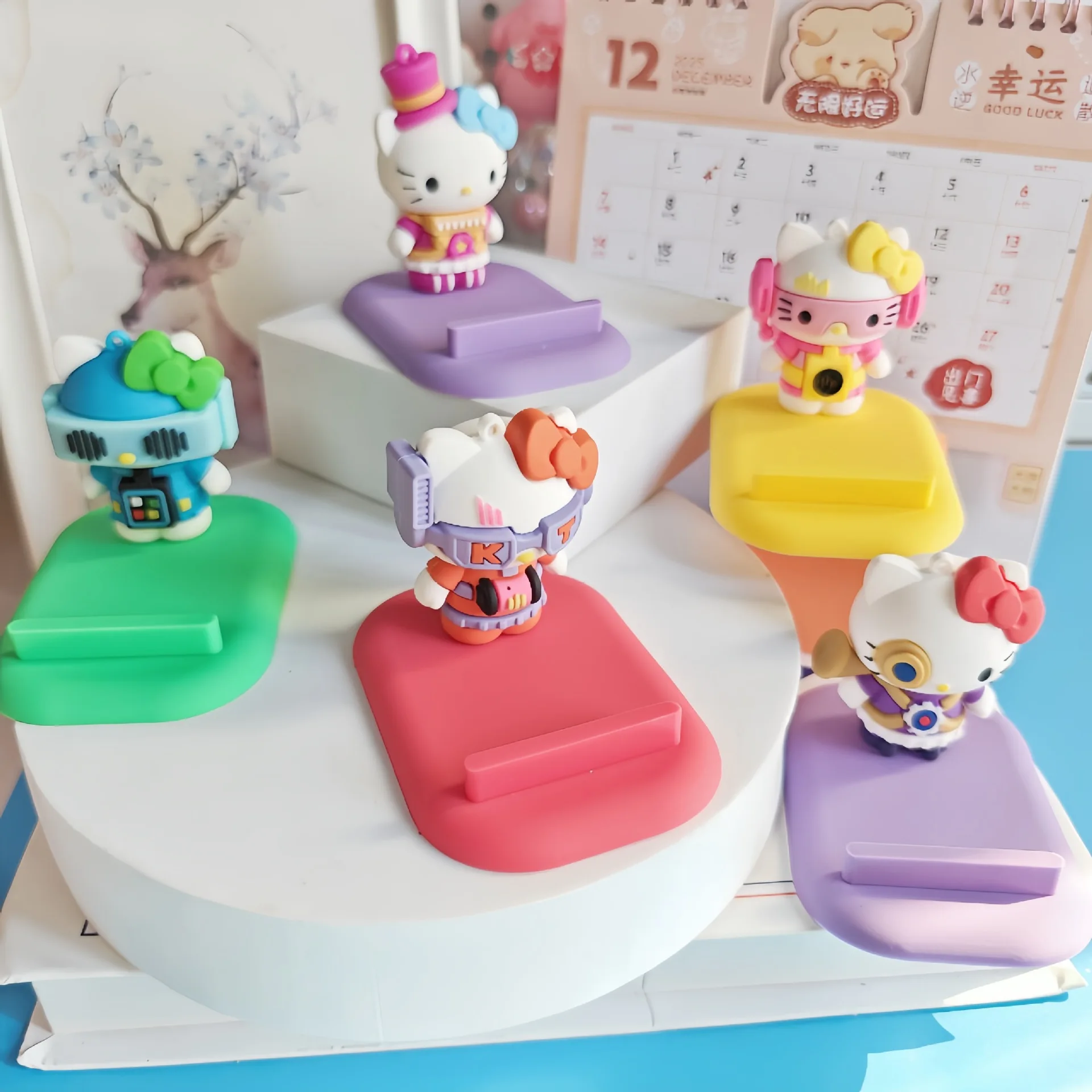 

Kawaii Sanrio Hello Kitty Mobile Phone Holder Anime Kuromi My Melody Cell Phone Holder Desktop Decoration Ornament Girls Gifts