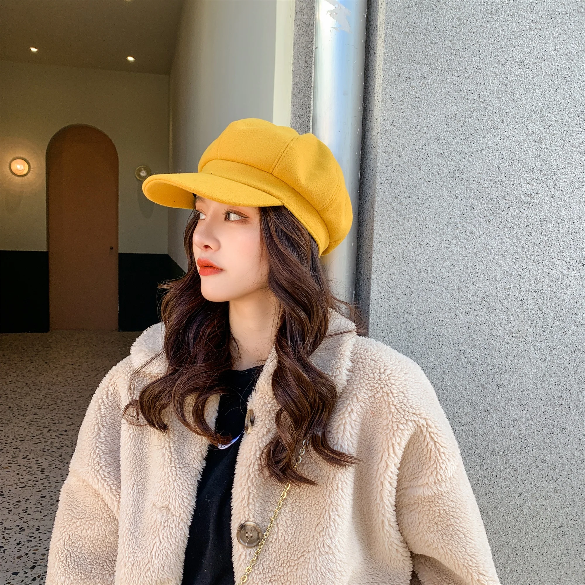 Fashionable Women's Plush Newsboy Cap Wig,Hat with Hair Attached for Women,Black Long Wavy Hat Wigs for Winter/Fall/Spring