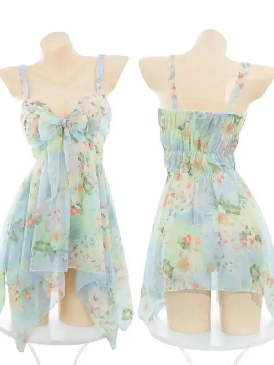 เดรสลายดอกไม้คอลึก ดีไซน์หรูหรา โชว์สัดส่วน เซ็กซี่ ยั่วยวน เดรสสายเดี่ยวสั้น สีเขียวหวาน ท็อปส์ตรี คอลเลคชั่นใหม่ 2025 UBI8