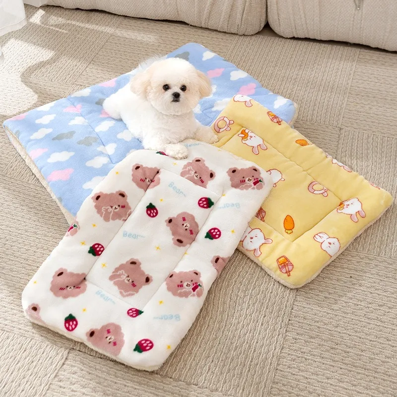 

Cartoon Bear Pet Mat Four Seasons Universal Cat Teddy Blanket Dog Quilt Puppy Soft Sheet Pet Supplies