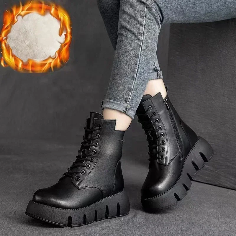 

2024 Hot Autumn and Winter New Comfortable Thick Soled Mid-tube Soft Leather Casual Retro High-top Women's Boots Women Shoes