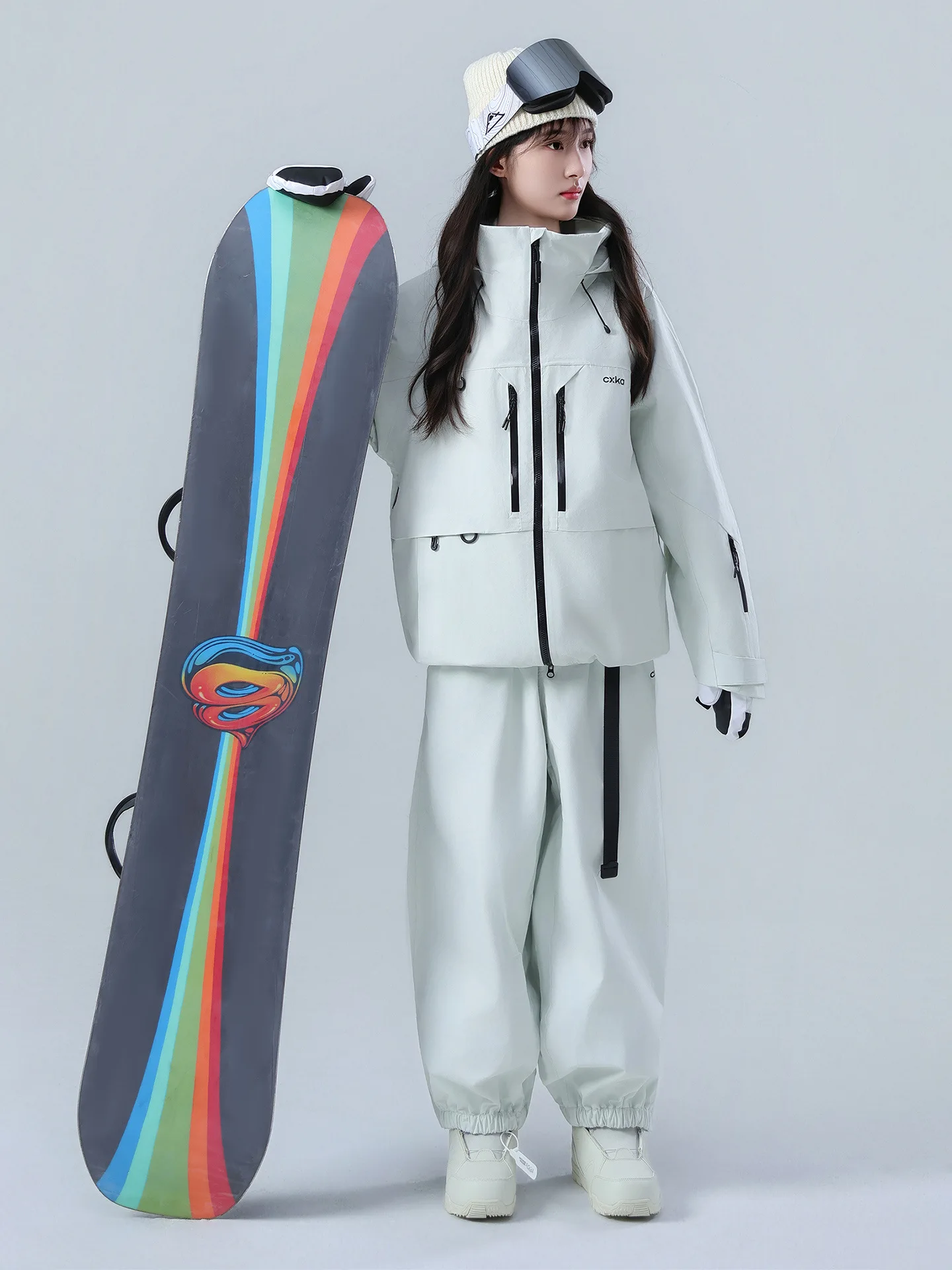 

Комплект горнолыжной одежды для женщин и мужчин - водонепроницаемый и утолщенный с дополнительной подкладкой, профессиональная снаряжение для снега - комплект из верхней и нижней части