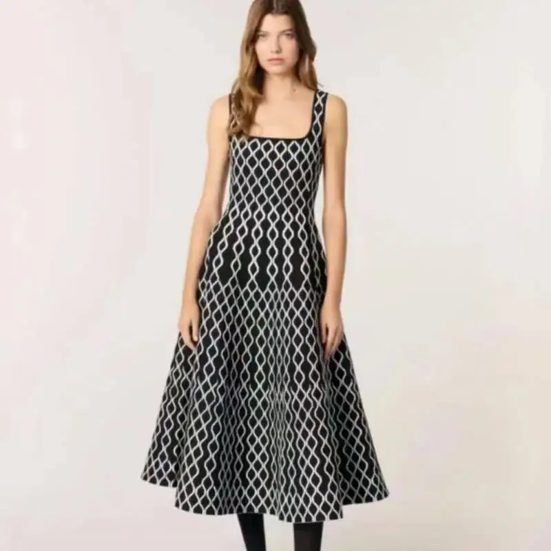 

2025 Women Geometry Knitting High Quality A-Line Dress