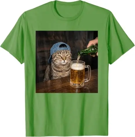 Lustiges Katzen-Biertrinken-Hemd mit Grafik „Unbeeindruckter Tabby“ – Y2k Katzen-Papa, betrunken in Bar/Nachtclub – Humorvolle Kleidung – Detail 11