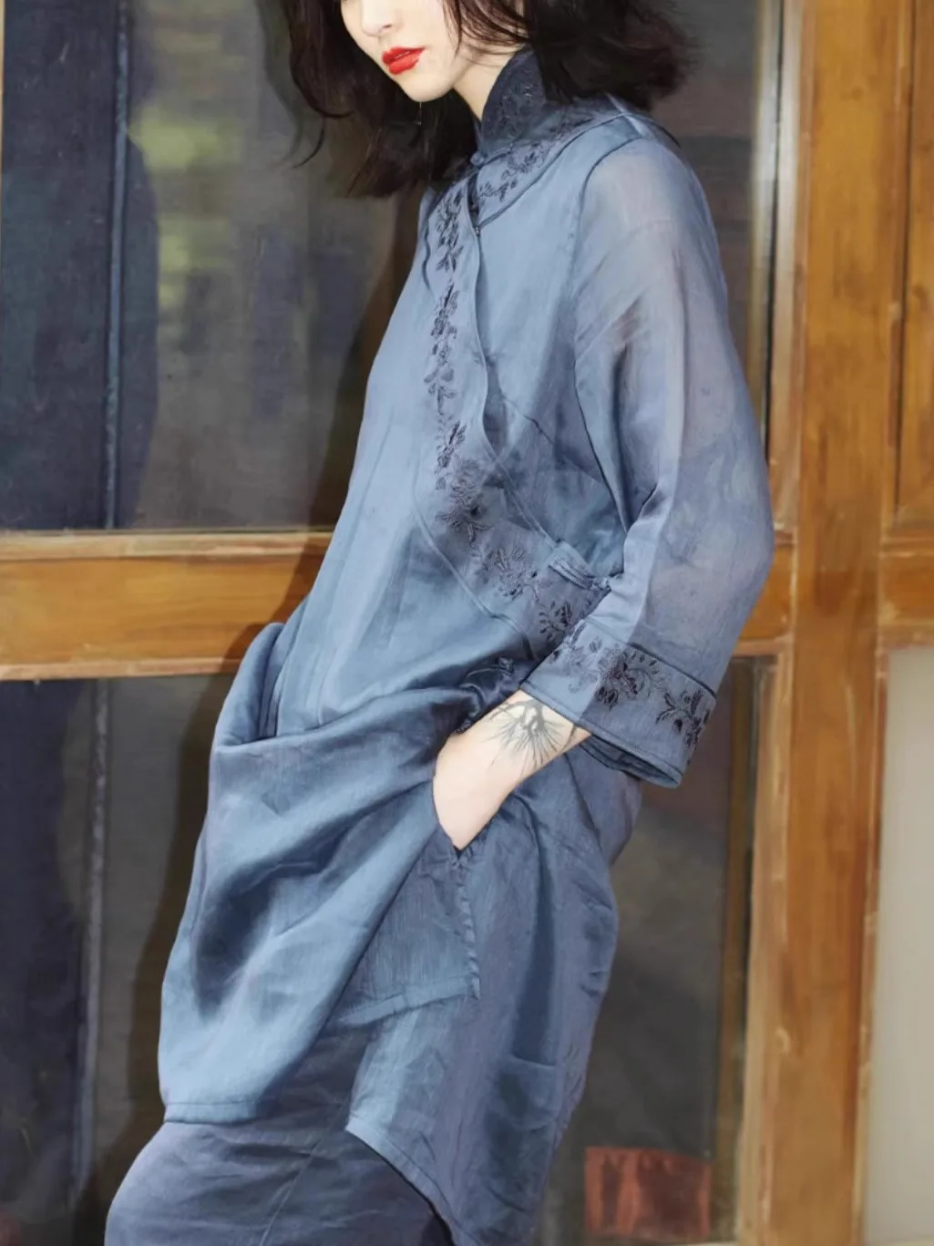 

Improved Set Summer New Women's Clothing Old Money Sle Flax irt Embroidered Pants Two-Piece Set Cotton Fabric