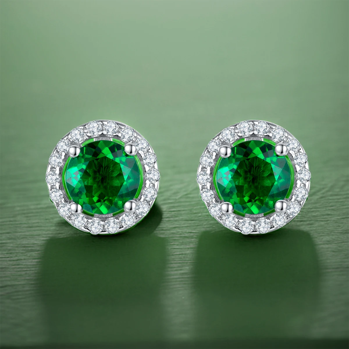 

Round Classic Sparkle S925 Sterling Silver Green Nurture Emerald Earrings For Ladies Set With White Zircon Wedding Gift Jewelry