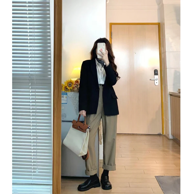 

Black Women's Suit Jacket 2024 Spring and Autumn New Korean Style High-end Sense Blazer Internet Celebrity Fried Street Suit Top