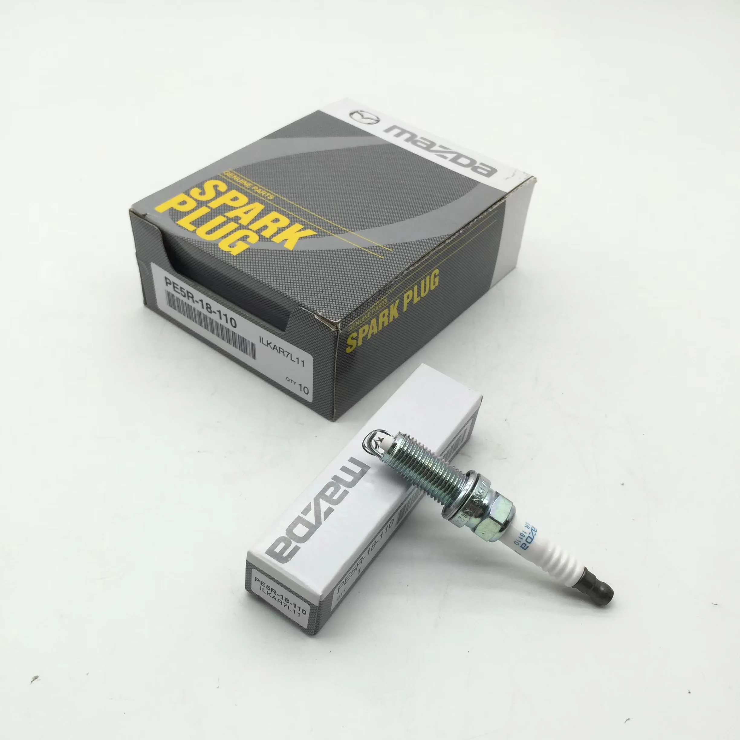 

PE5R-18-110 ILKAR7L11 premium iridium platinum spark plug suitable for Mazda nozzle