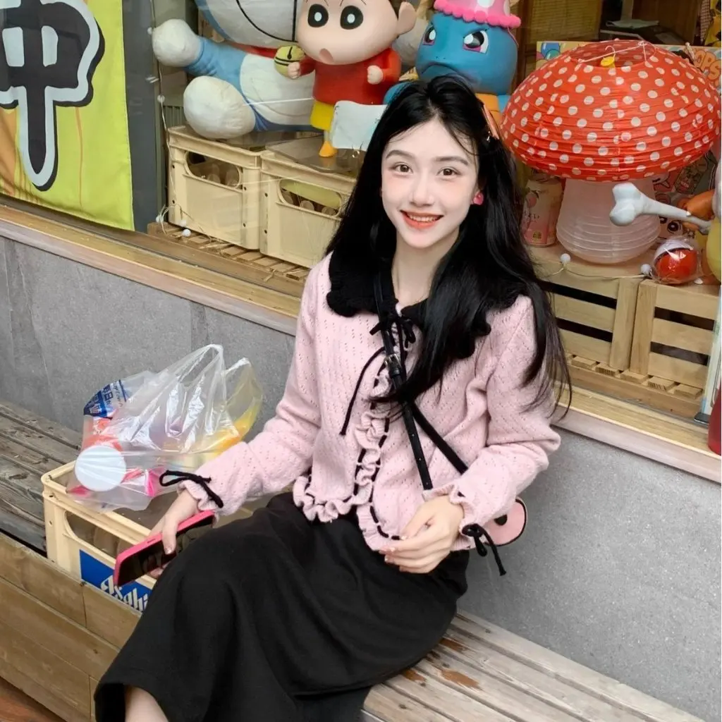 

Spring Autumn Winter Short Bow Lapel Knitted Cardigan Doll Collar Sweater for Women Fashionable Casual Open Front Knitwear