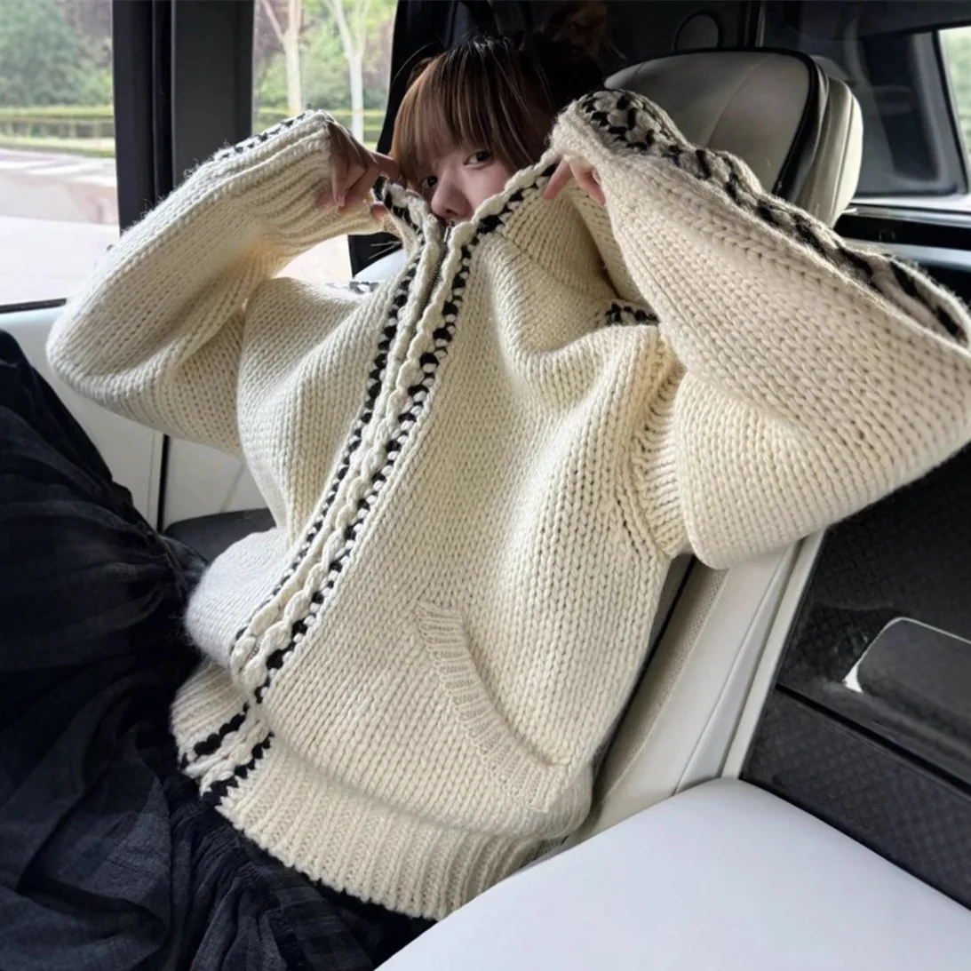 

2025 Autumn Vintage Zip Hooded Sweater Women Wool Knit Cardigan Coat New Fall Winter Fashion