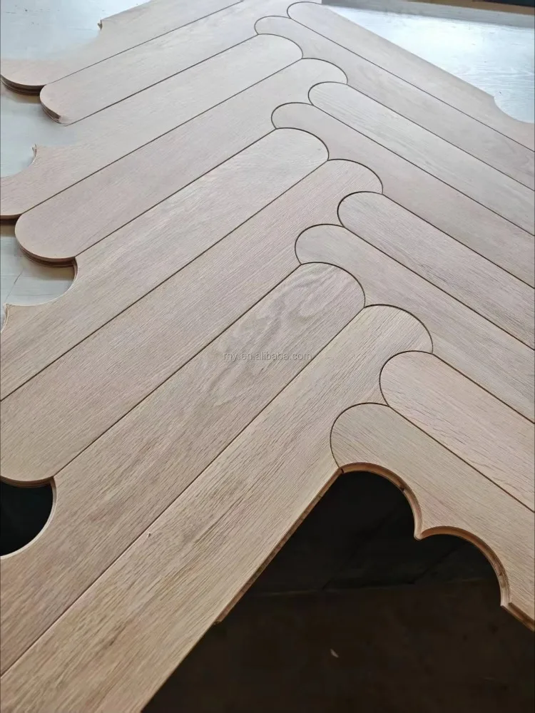 Versión personalizada del piso de madera de ingeniería en espiga, piso de roble blanco parquet de moda