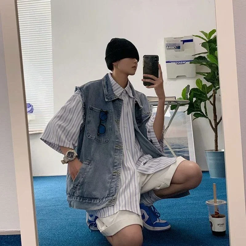 Unisexowa kamizelka jeansowa na lato 2025, must-have streetwear, postarzana kurtka bez rękawów dla chłopców i dziewcząt. ​