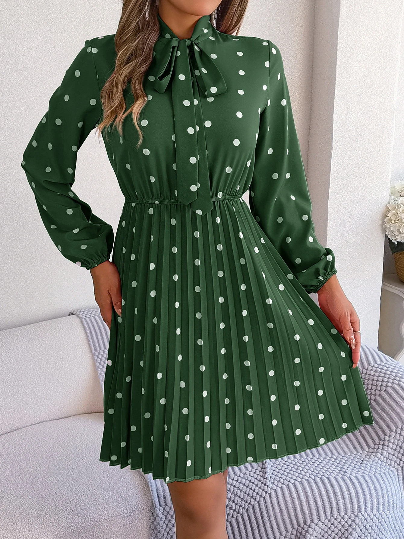 Vestido largo plisado de manga larga con lunares para mujer, vestido elegante con cordones, primavera y verano