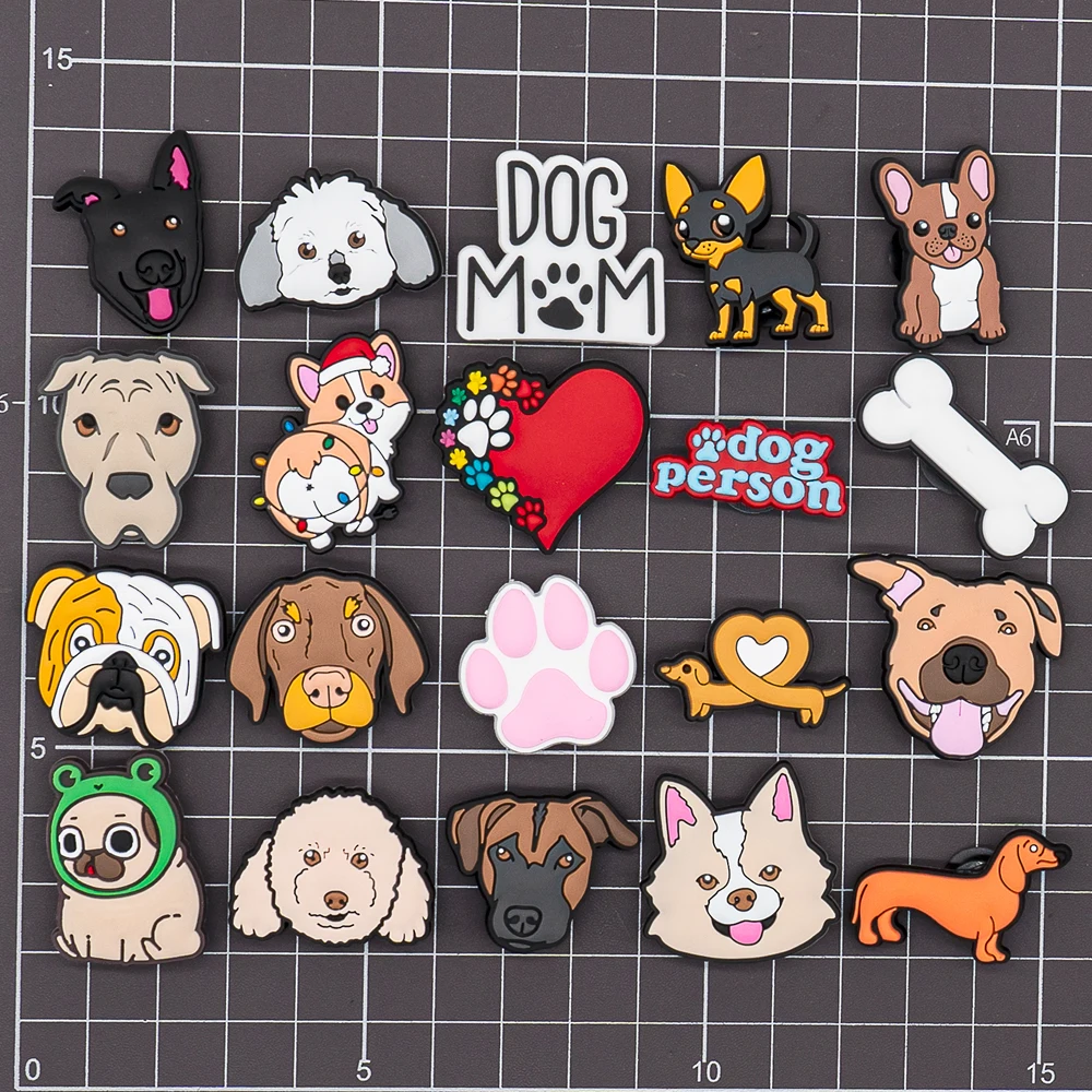 1 Stück PVC Hund Dackel Corgi Pfote Schuh Charms Schuh Dekorationen Zubehör Pins für Frauen Männer Kinder Geschenk, Bulldogge Clog Schnallen