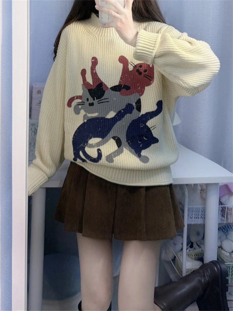 تنورة قصيرة نسائية بمقاسات كبيرة من قماش الكوردروي البني المطوي بتصميم كلاسيكي وخصر مرتفع على الطراز الكوري