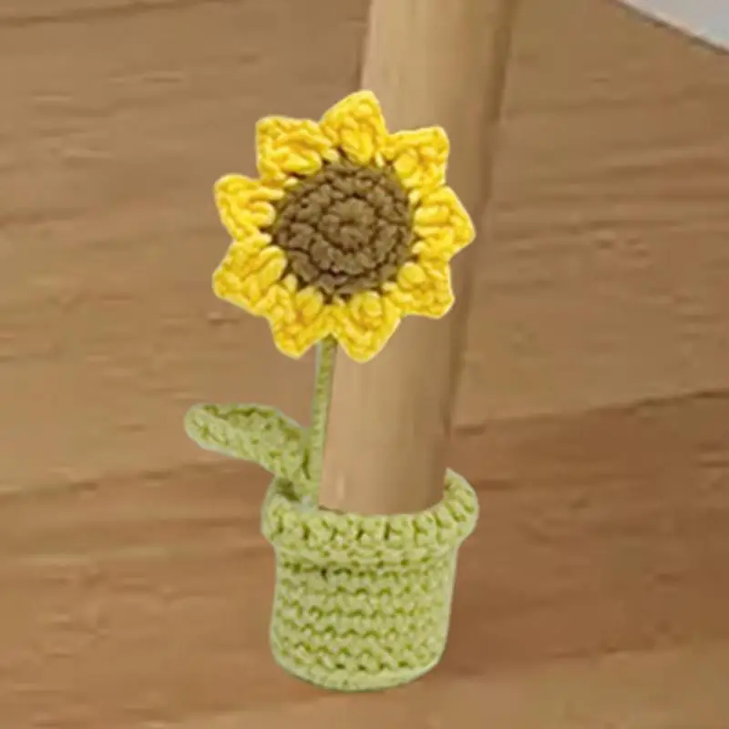 Artisanal Crochet Flowers Furniture Sunflower Crochet Protector 4pcs Furniture Sock Elastic Non-Slip Sunflower Design For Oval