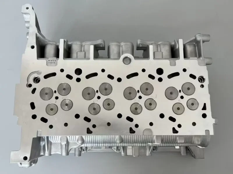 CYLINDER HEAD ASSY P4AT For Mazda BT50 2.2L For FORD RANGER T6 P4AT 2.2L 16V Complete Cylinder Head