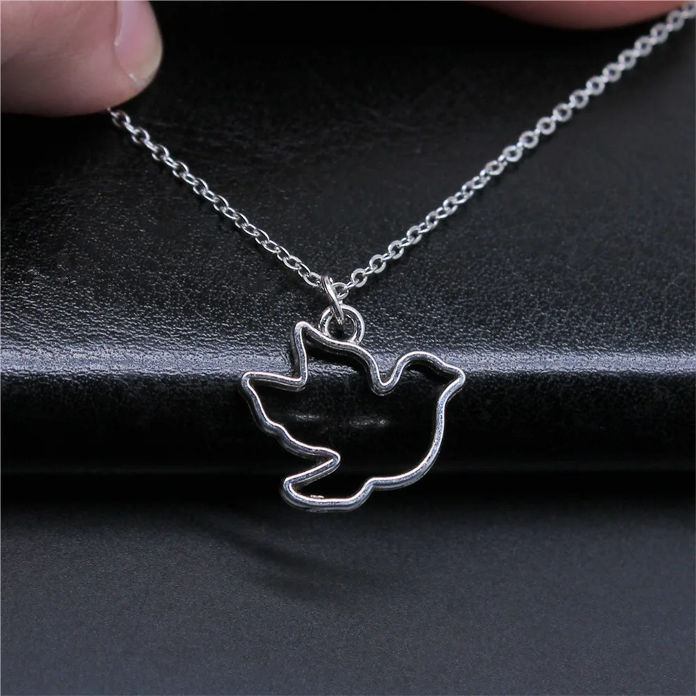 Drop Shipping Antique Silver Color 17x19mm Skeleton Pigeon Necklaces Short Chain Choker Necklaces