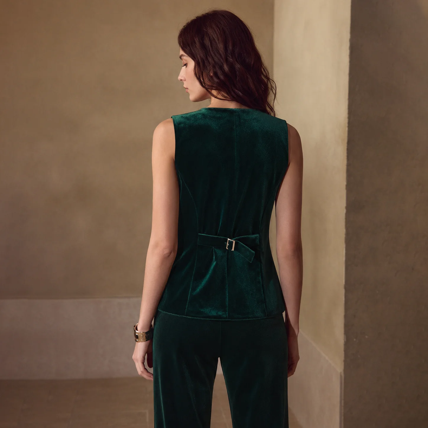 Women Velvet V-Neck Waistcoat Vest Sleeveless Single Breasted Solid Color for Holiday Daily Wear