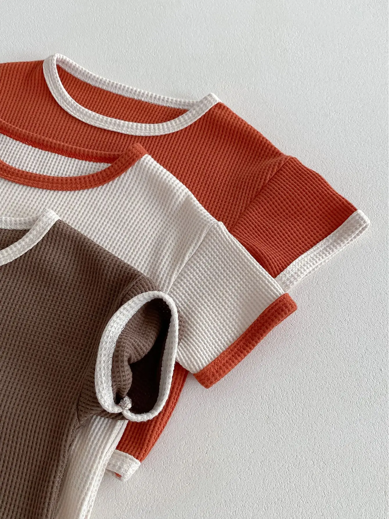 Summer Kids Waffle Tracksuit Boy Girl Children Thin Cotton Short Sleeve Tops + Shorts 2pcs Baby Casual Comfortable T-shirt Suit