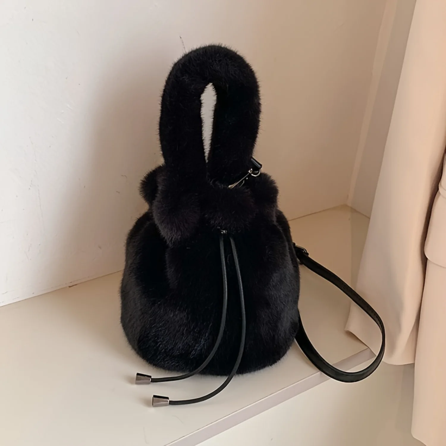 

Mini Solid Color Plush Bucket Bag, Drawstring Satchel Bag For Women, Winter Faux Shoulder Bag