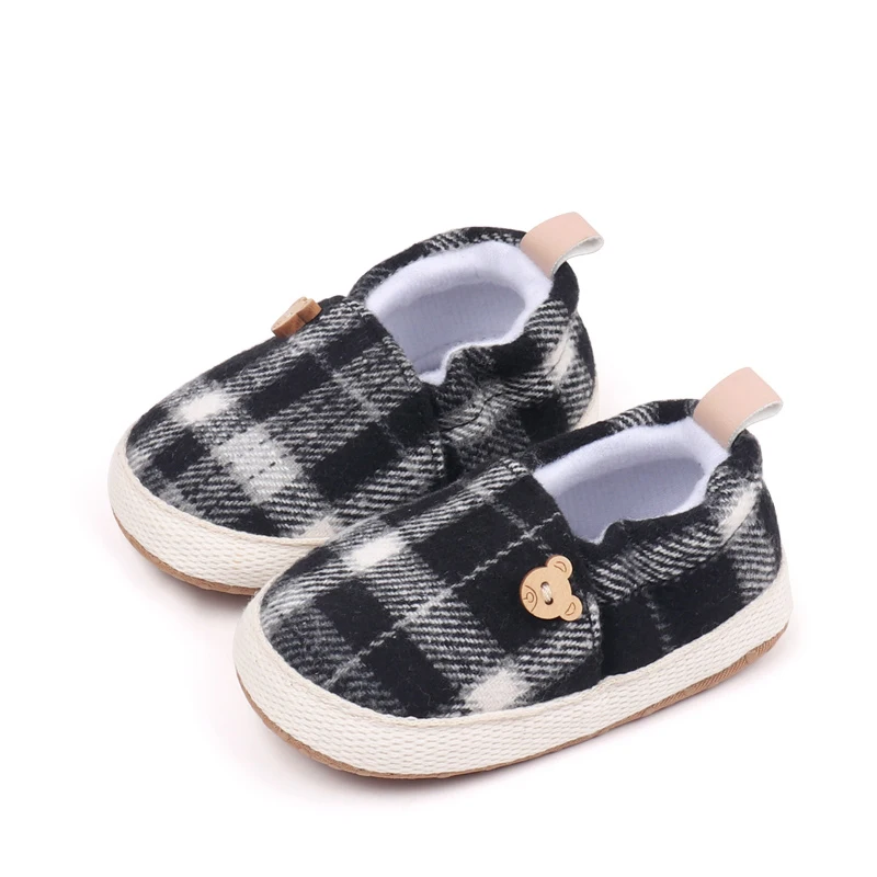 EWODOS Baby First Walking Shoes Classic Plaid Print Crib Shoes Slip-on Sneakers for Infant Baby Boys Girls Casual Shoes