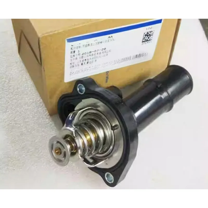 

Для Ford Mondeo 2013-2020, Kuga, Edge, Taurus 2.0T: Абсолютно новый оригинальный термостат двигателя и фитинг для шланга охлаждающей жидкости