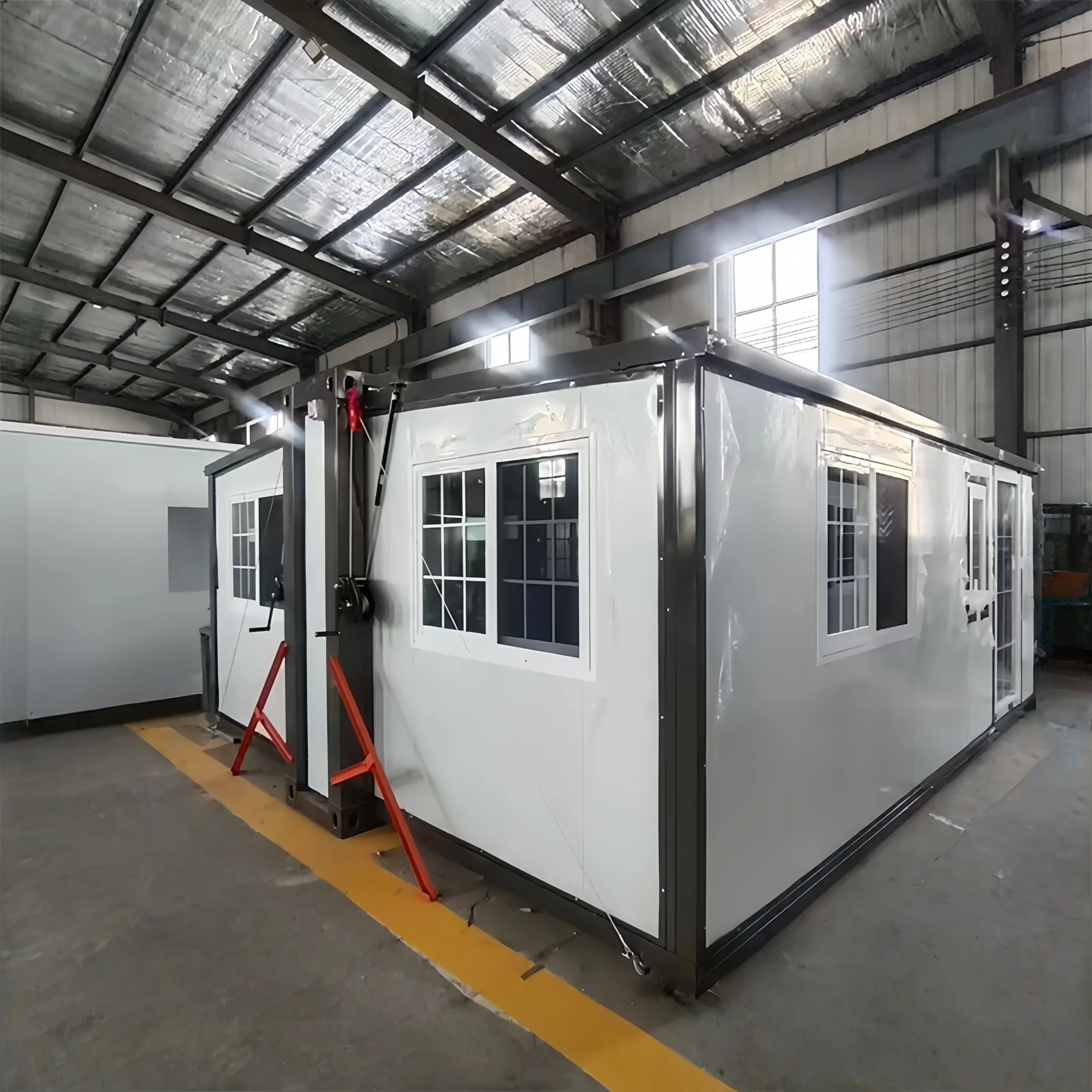 Modern 20FT 40FT Folding Container House Expandable Prefabricated Granny Flat House Villa with 2-3 Bedrooms for Shop Use