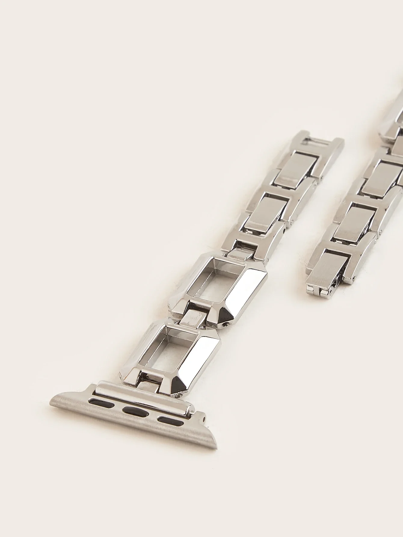 سوار نحيف متوافق مع ساعة أبل 40 ملم 41 ملم سوار معدني نسائي رفيع من الفولاذ المقاوم للصدأ لساعة iWatch 8 7