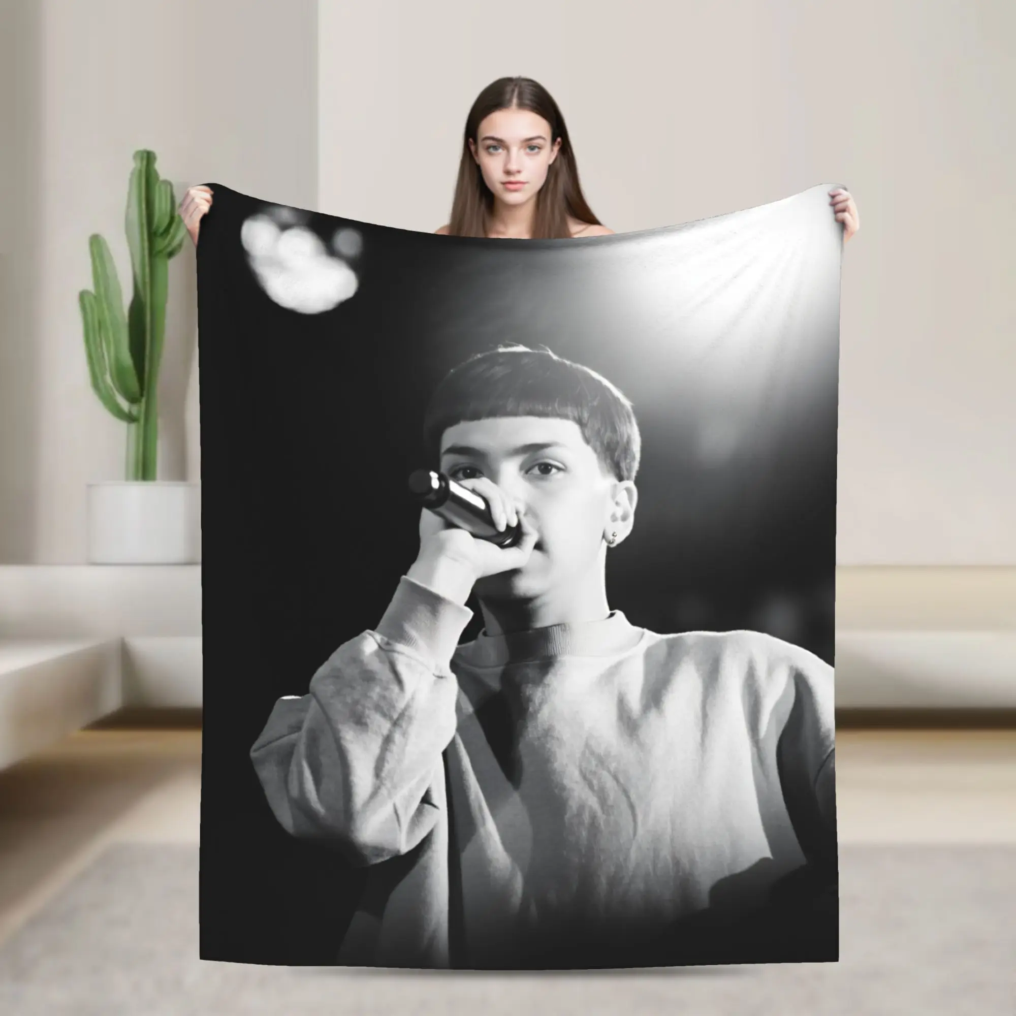 Milo J Argentine Rapper Warm Soft Blanket Airplane Travel Plush Throw Blanket Funny Couch Chair Flannel Bedspread Sofa Bed Cover
