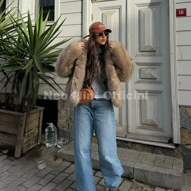 Рисунок 3 - Эксклюзивная женская зимняя шуба