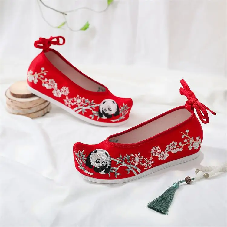 Chinese Traditional Hanfu Shoes Ancient Women Flats White Bandage Hidden Heels Wedge Panda Embroidered Shoes